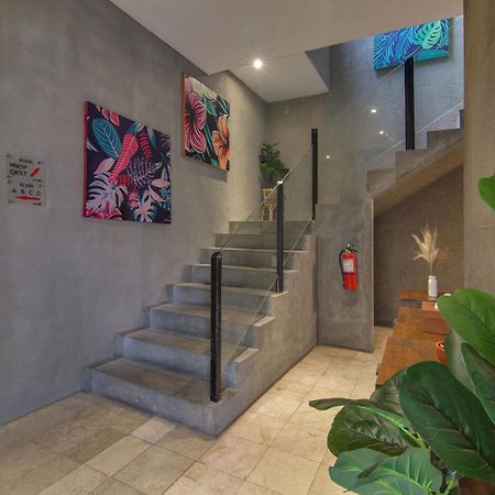 Escotel Casa De Luga ジャカルタ エクステリア 写真